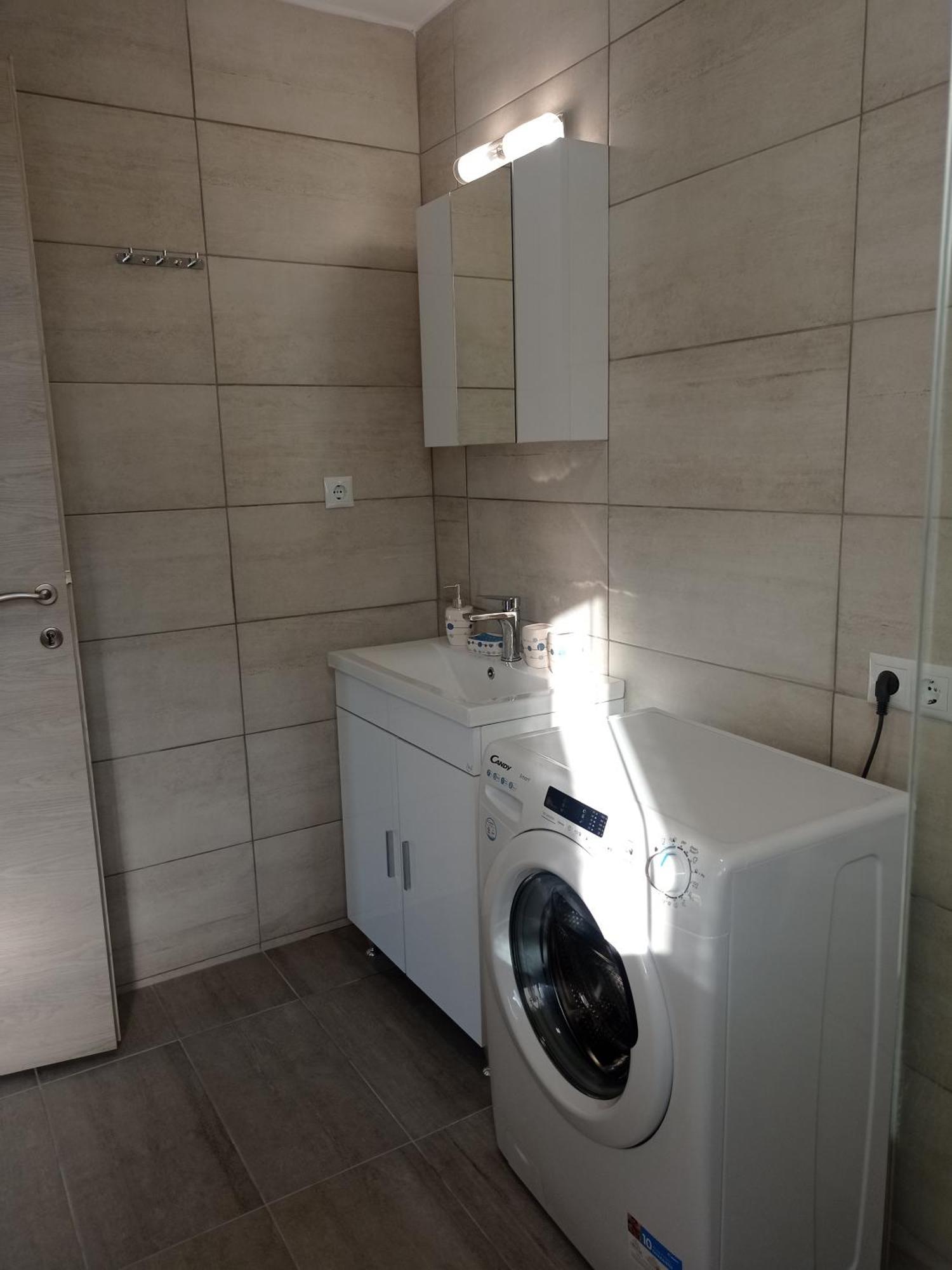 Oksana House Apartment Kambanion